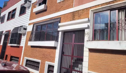 Sobrado para Venda em Santos, Embaré, 3 dormitórios, 1 suíte, 2 banheiros, 1 vaga