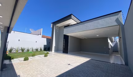 Casa de Alto Padrão à Venda no Jardim dos Turistas em Caldas Novas: Conforto, Sofisticação e Design Moderno.