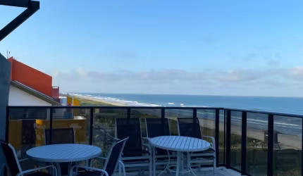 Cobertura 140,75m² duplex  fte mar, Bal. Costa Azul