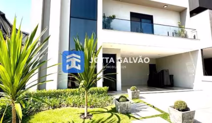 Casa em condomínio fechado com 3 quartos à venda na Estrada Municipal do Roncáglia, 1090, Roncáglia, Valinhos, 235 m2 por R$ 2.130.000