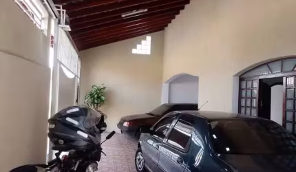 Casa com 3 quartos à venda na Rua Líbero Badaró, 123, Jardim Alvorada, Campinas, 255 m2 por R$ 425.000