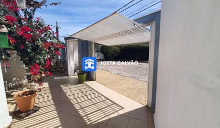 Casa com 3 quartos à venda na Rua Francisco Glicério, 550, Vila Embaré, Valinhos, 297 m2 por R$ 1.250.000