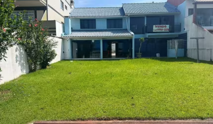Pé na areia, vista mar, seu sonho realizado!