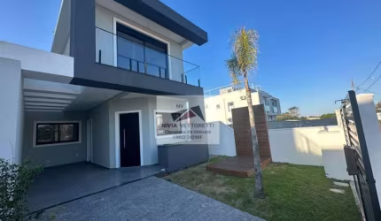 Casa nova em loteamento alto padrão!