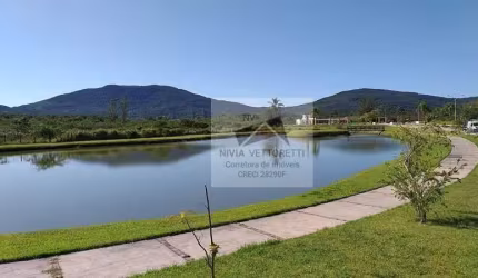 VIVA COM UMA NATUREZA EXUBERANTE AO SEU REDOR!