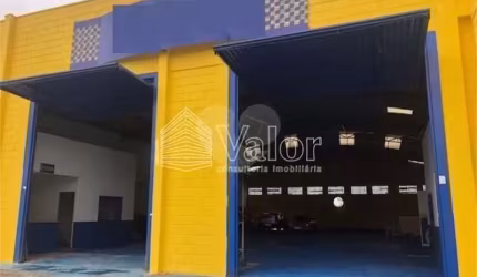 Casa comercial 891,00 m²