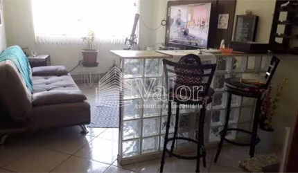 Apartamento no Romeu Santini .