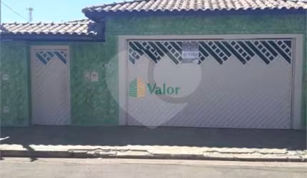 Casa-São Carlos-Vila Brasília | Ref.: REO628623