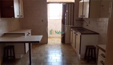 Apartamento-São Carlos-Jardim São João Batista | Ref.: REO628636