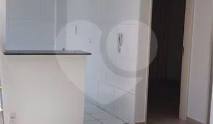 Apartamento com 2 dormitórios.