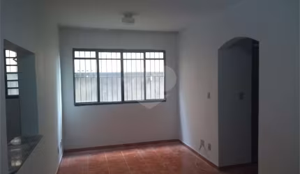 Apartamento com 2 dormitórios.
