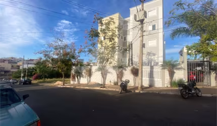 Apartamento no Condomínio Spazio Montemezzi
