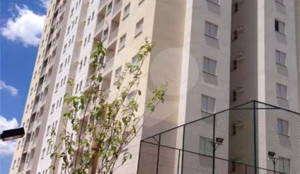 Lindo apartamento em frente ao Shopping Iguatemi, pronto para morar!