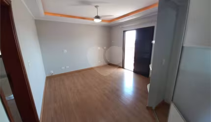 Duplex no Edifício Acapulco.