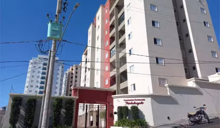 Apartamento no Condomínio Michelangelo .