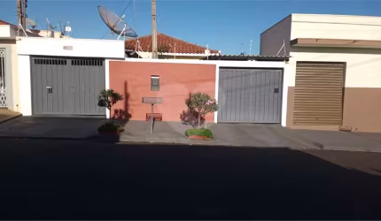 Linda Casa 5 Quartos no BOA VISTA.