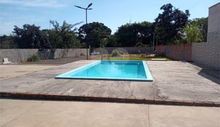 Maravilhosa chácara no Aracê de Santo Antonio recém construída, com uma construção de 230m²