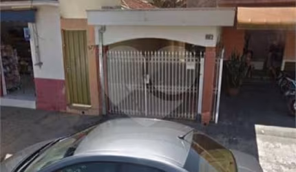 Casa térrea na Sallum.
