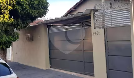 Casa térrea no bairro Vila Boa Vista I .
