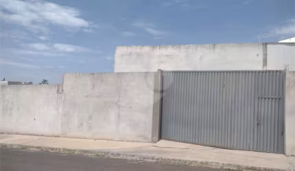 Terreno a venda