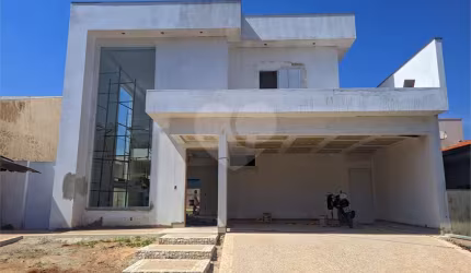 Sobrado no Condomínio Acacias II, localizado em Araraquara/SP .