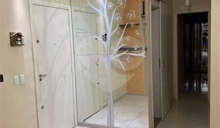 Apartamento no Condomínio Spazio Monte Alto .