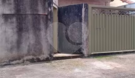 Terreno no Jd. Santa Felícia dispondo de 300m² muito bem localizado