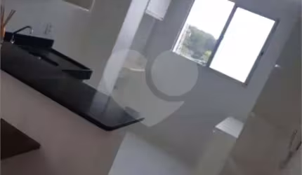 Apartamento no Ed. Residencial Spazio Mont Royal