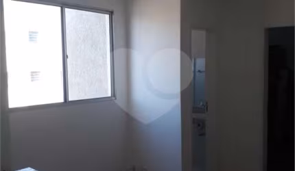 Apartamento-São Carlos-Jardim Ipanema | Ref.: REO644365