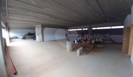 Galpão Comercial no Condomínio Ecotec Damha II