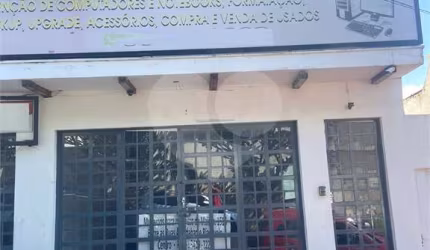 Sala Comercial com 80,00 m² .