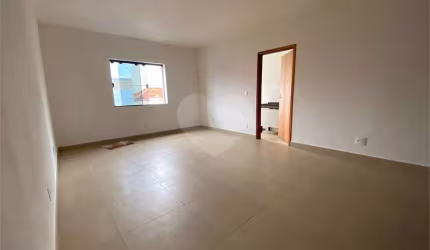 Salão Comercial para locação no Centro .