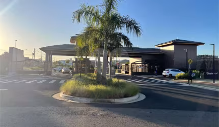 Loteamento para venda no condomínio Parque Faber IV
