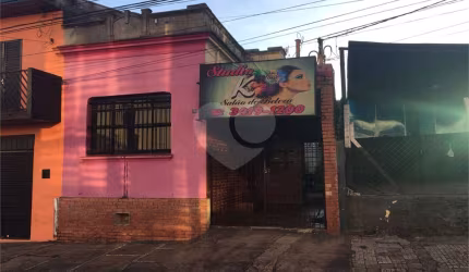 Casa térrea no Centro