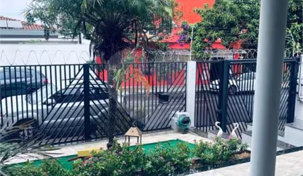 CASA TERREA NO CENTRO