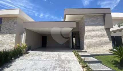 Casa à venda no condomínio Village Damha III - São Carlos/SP