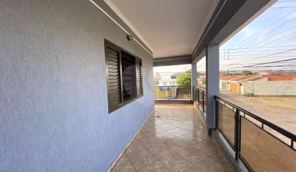 Casa no Jardim Hikare
