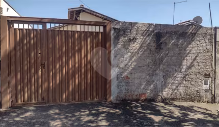 Casa térrea para venda no Parque Novo Mundo