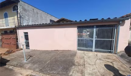 Casa térrea para locação no Azulville