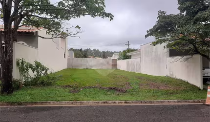 Terreno para venda no condomínio Bosque de São Carlos