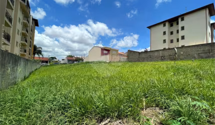 Terreno para venda no Jardim Gibertoni.