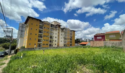 Terreno para venda no Jardim Gibertoni.