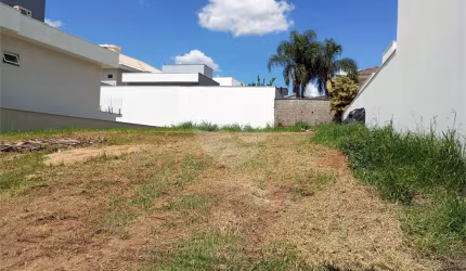 Terreno para venda no condomínio de alto padrão DAMHA II