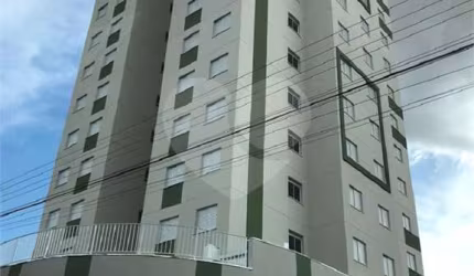 Apartamento para venda no Condomínio Village Folha, próximo a USP.