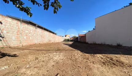 Terreno para venda no bairro Parque Industrial