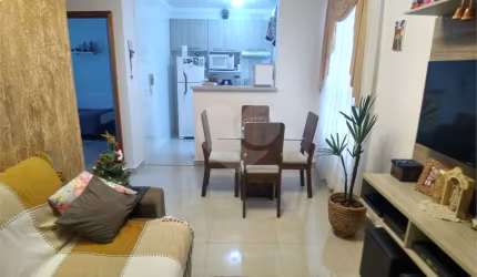 Apartamento para venda no Monte Logan.