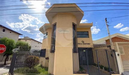 Casa comercial a venda perto da Santa Casa