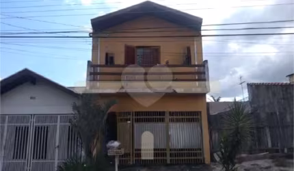 Casa residencial à Venda Santa Felícia com 3 Suítes