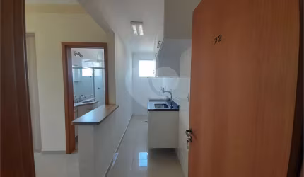 Apartamento à Venda ou para Locação no Edifício Marchal Estilo - São Carlos