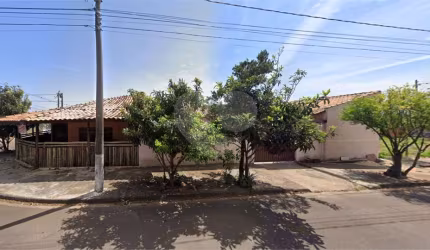 Casa residencial/comercial para venda no Jardim Embaré